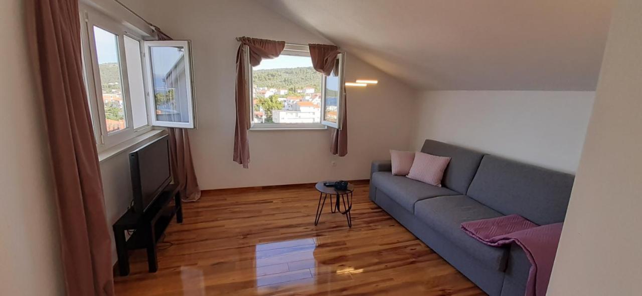 Apartmani Rita Slatine Exterior foto